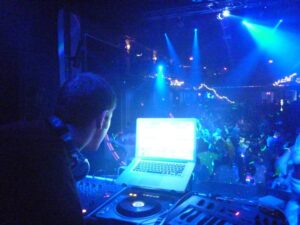 Live @ Lincoln Theater NYI